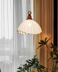 Französische Wabi-Sabi Vintage Pendelleuchte