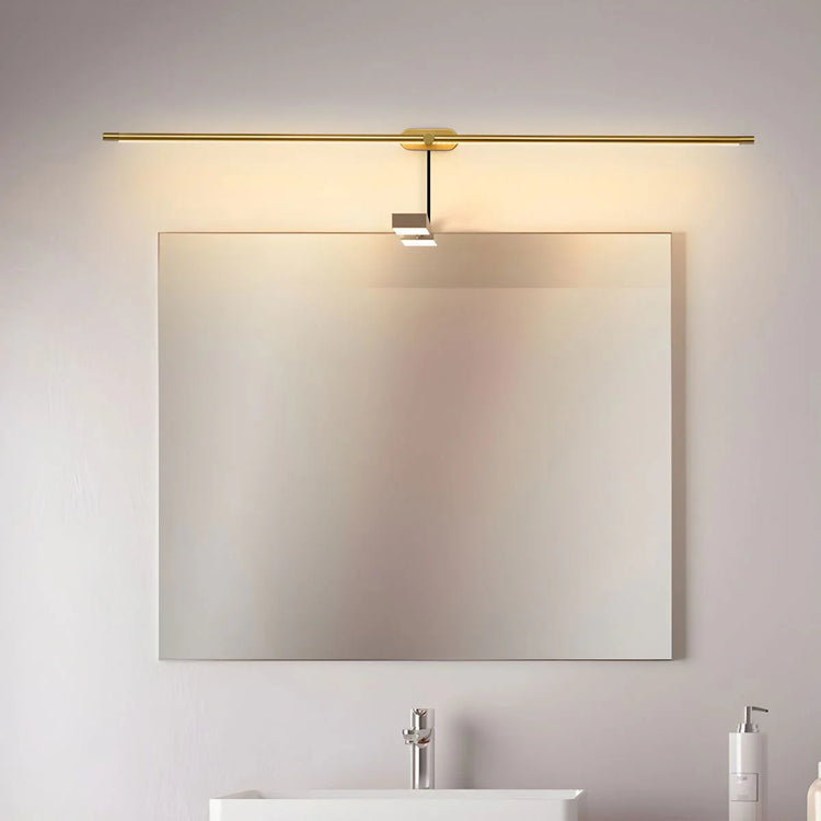 Modern LineaForm Metal Wall Light