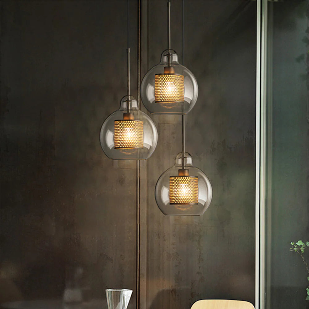 Lampe à suspension Chiswick en verre rond classique