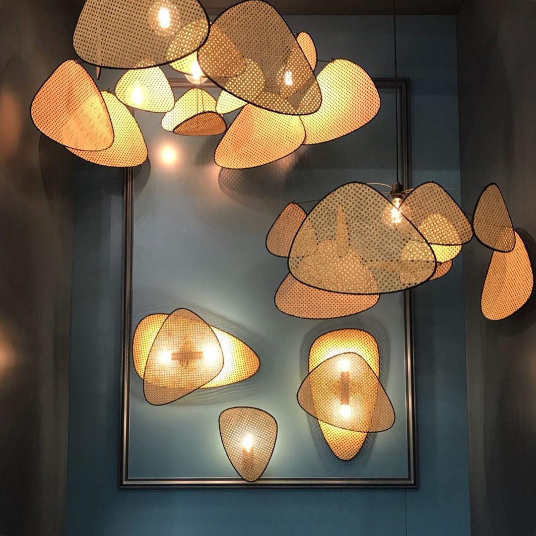 Lampada da parete in tessuto di canna