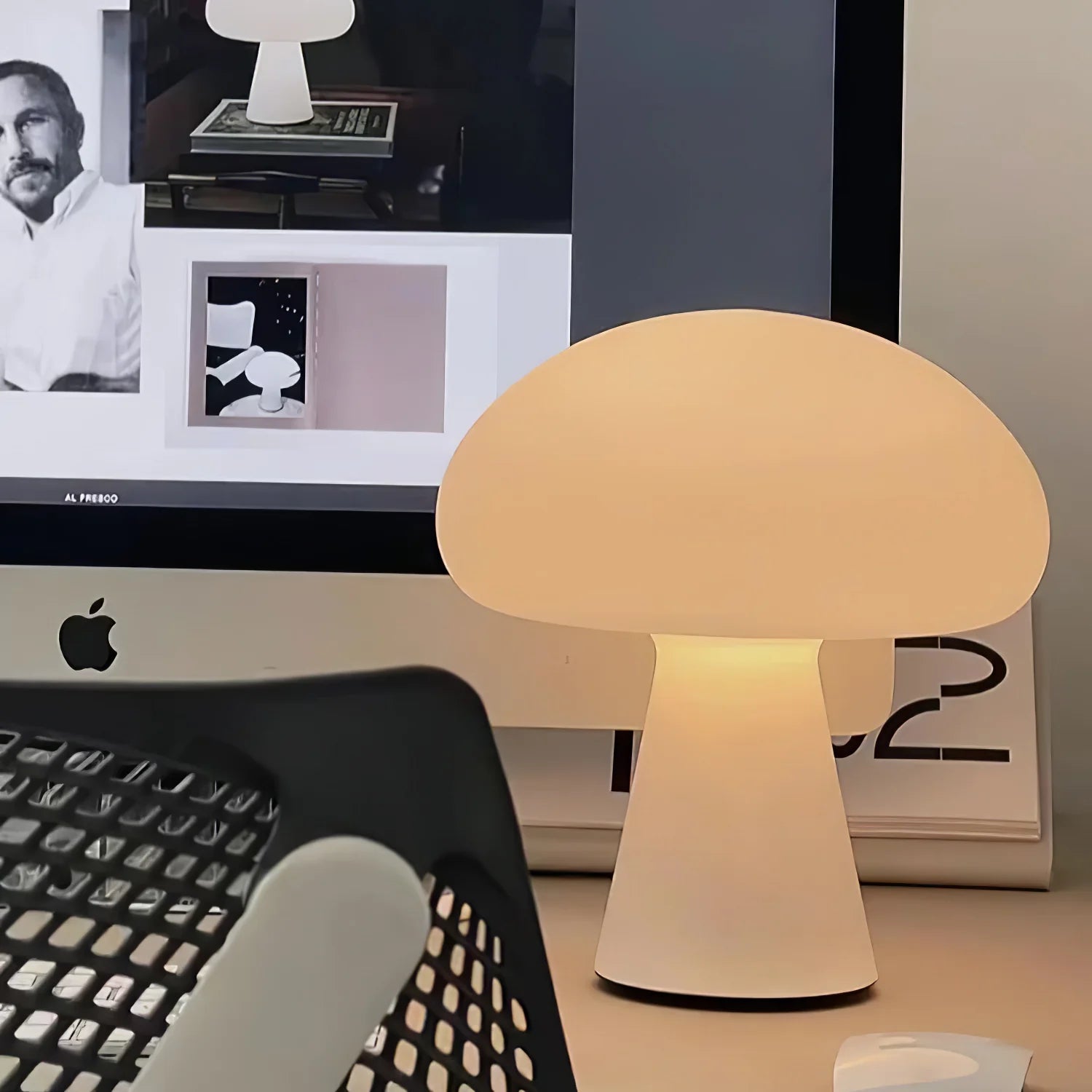 Modern Mushroom Polyethylene Table Lamp