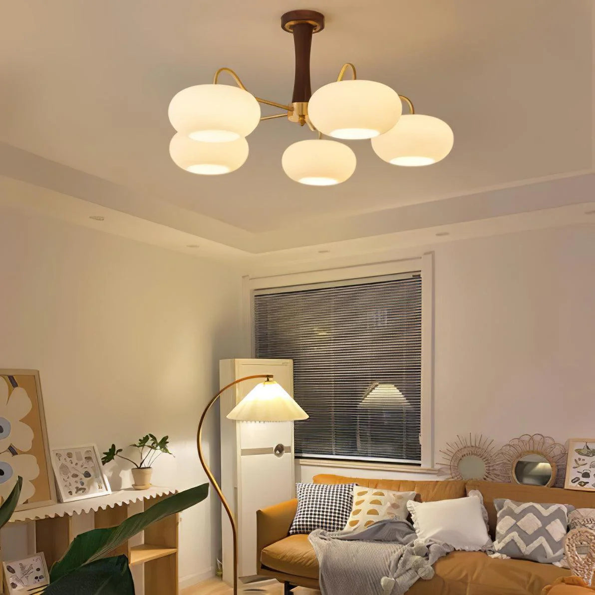 Lampadario cachi dorato