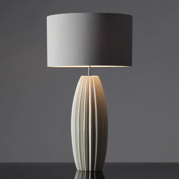 Luma sfære bordlampe