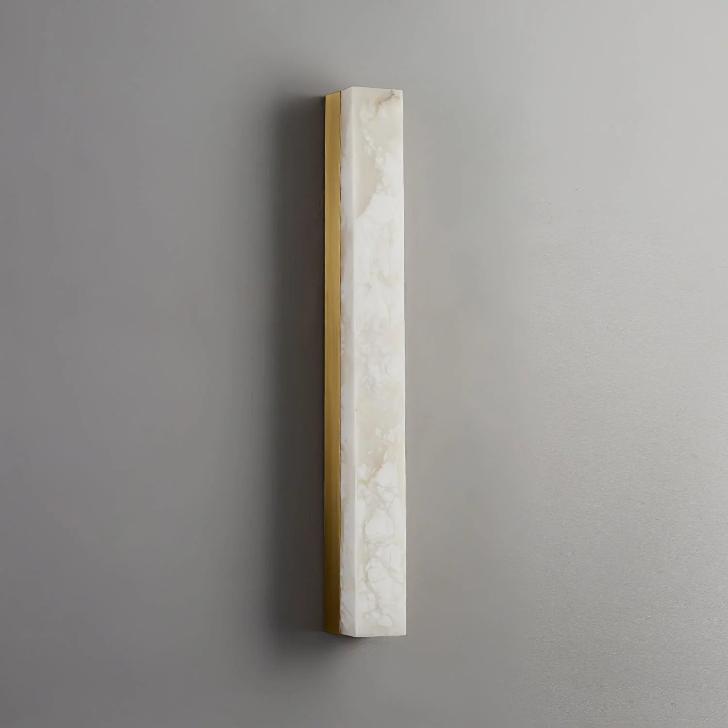 Applique murale verticale étroite et élégante en marbre