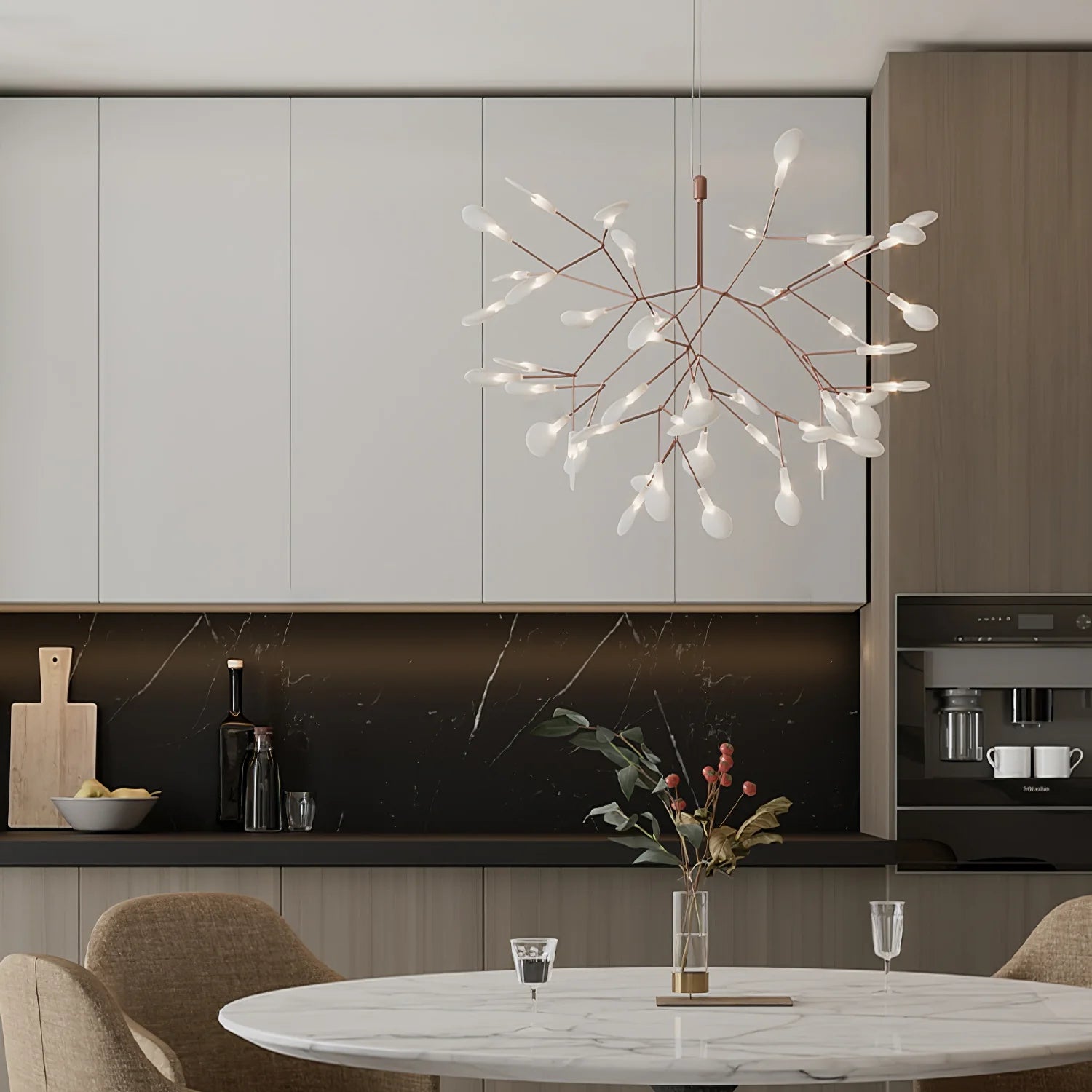 Lampadario luminoso in oro rosa