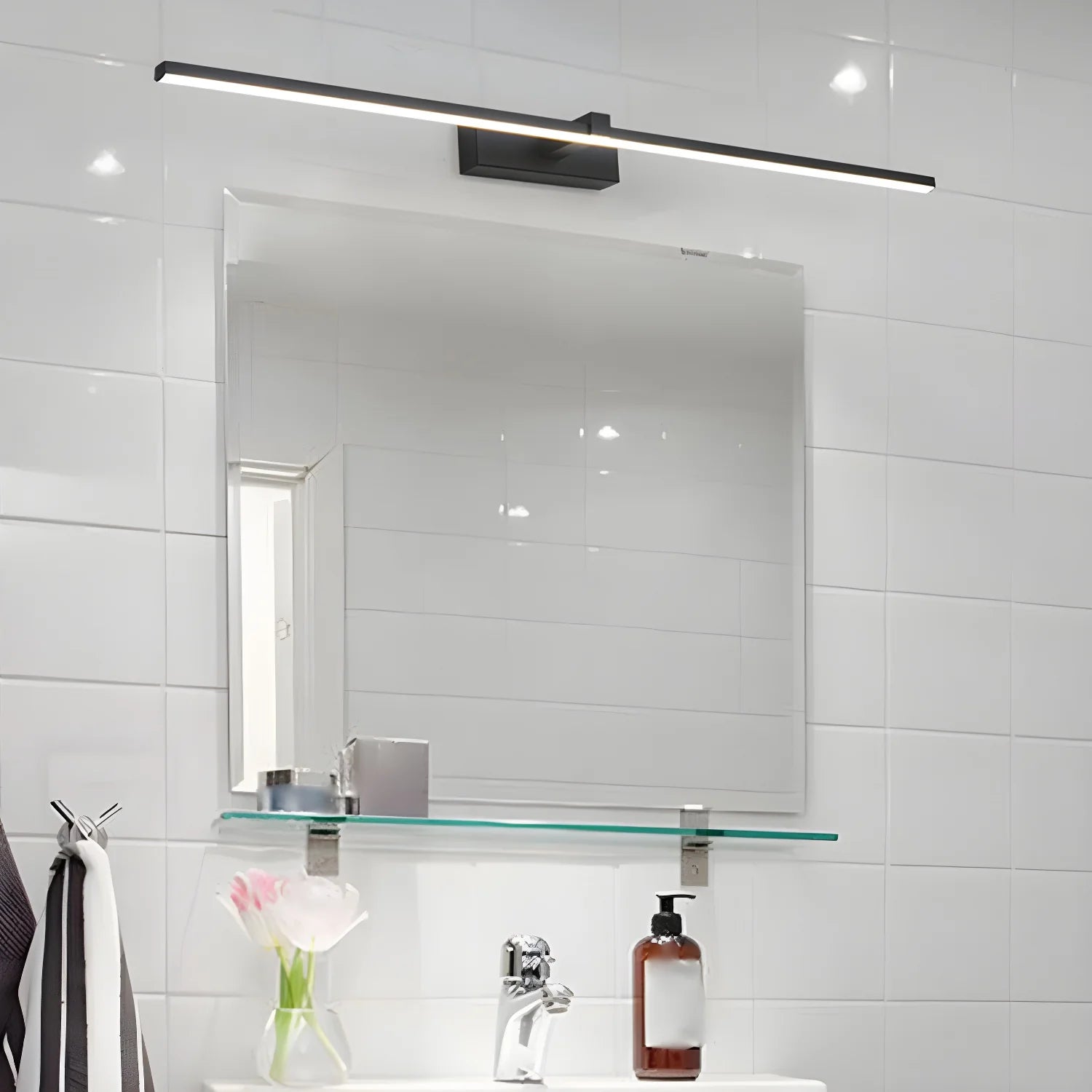 Applique murale miroir en aluminium mince et moderne