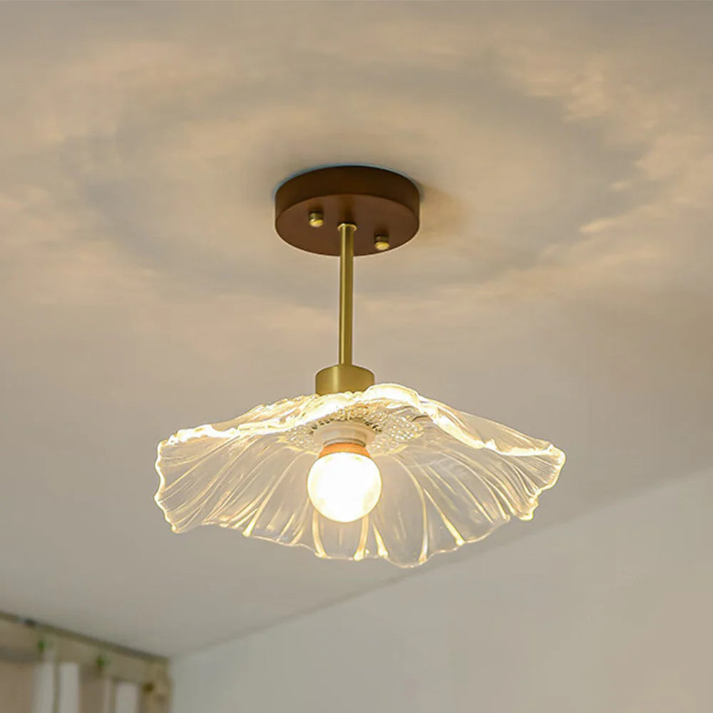 Plafonnier élégant en verre pétale