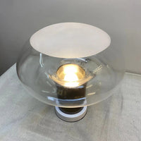 Minimalistisk glassvamp bordlampe