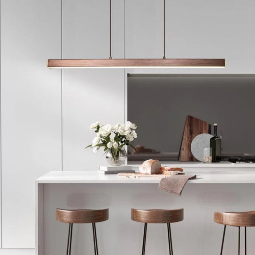 Moderno lampadario a strisce lunghe minimaliste