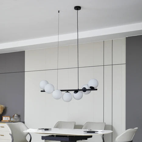 Lampadario a sospensione di design con sfere in vetro multiple