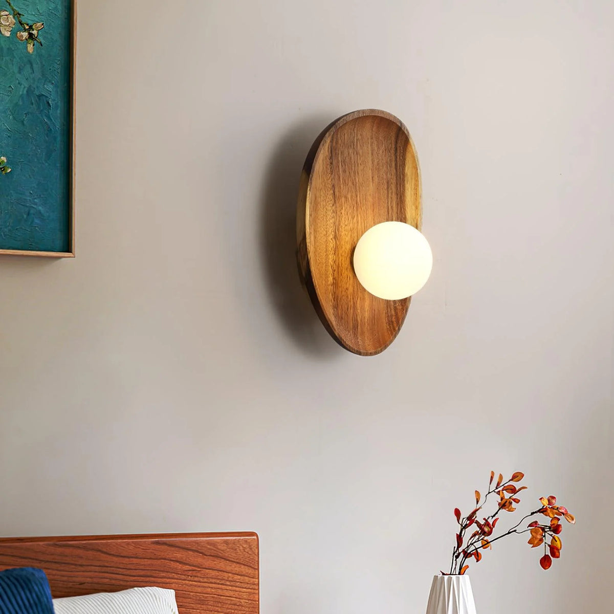 Solvi Wall Light