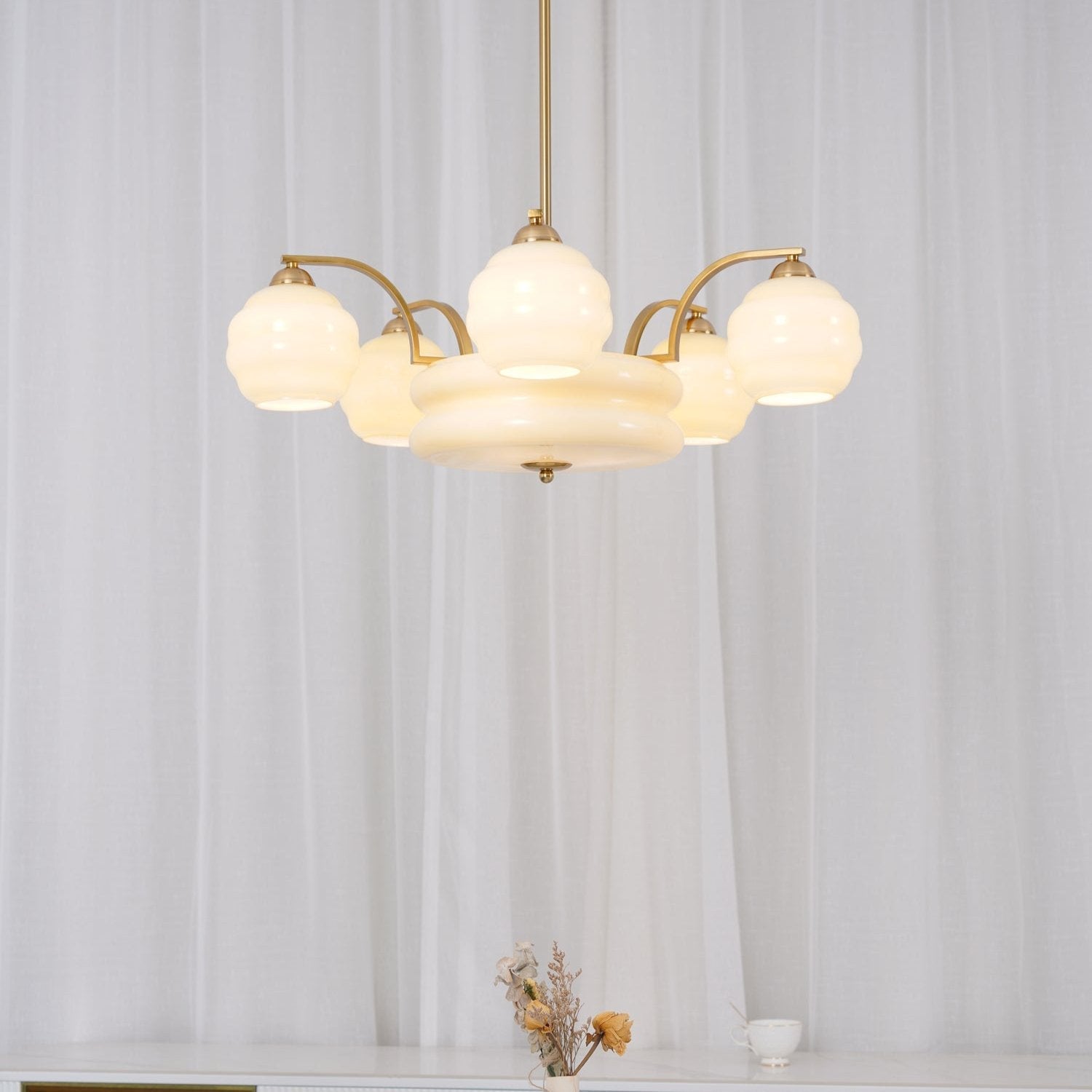 Lampadario Art Déco opalino