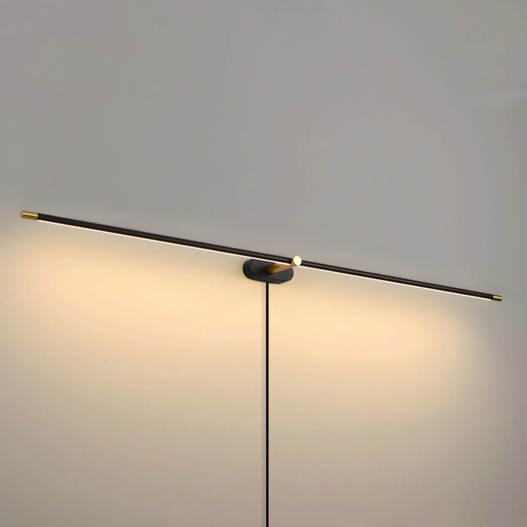 Modern LineaForm Metal Wall Light
