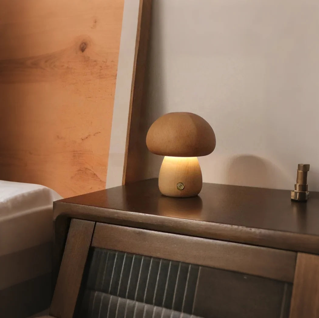 Veilleuse Champignon Mignon En Bois Vintage