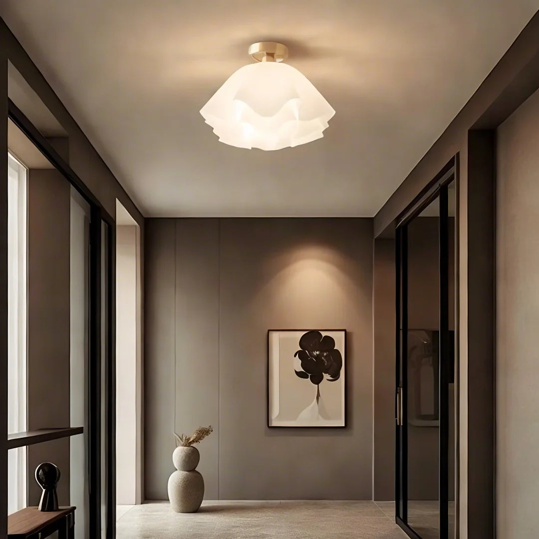 Moderne weiße Blume Semi Flush Mount Deckenlampe
