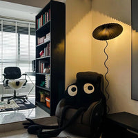 Serpentine -Leuchten -Stehlampe