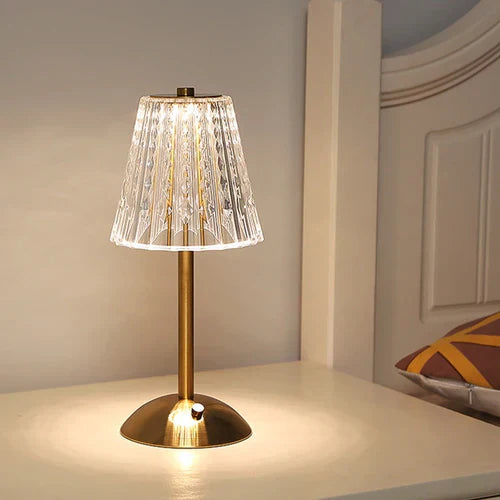 Nordische minimalistische goldene Kristall-Tischlampe