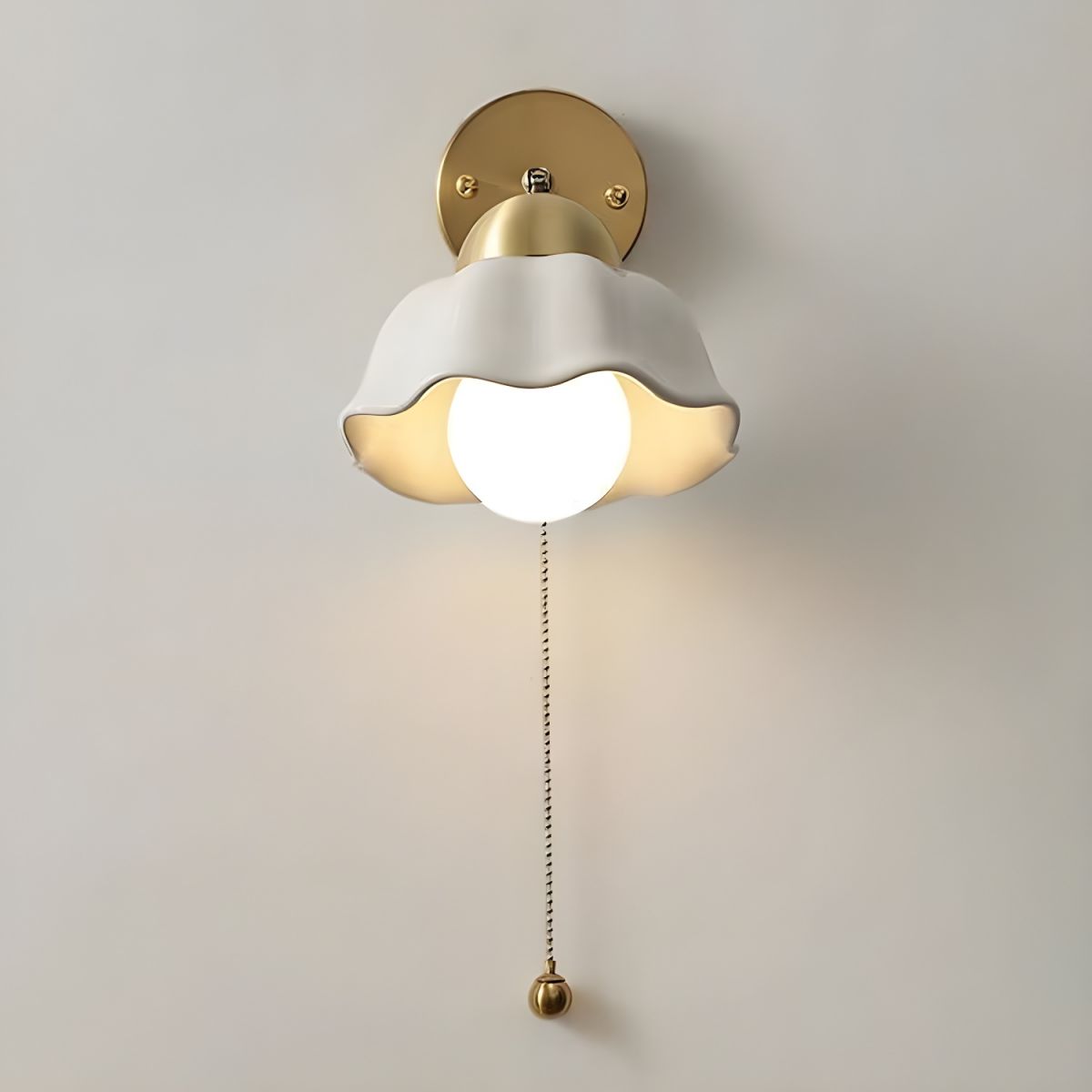 Simple Medieval Ceramic Bedside Wall Lamp