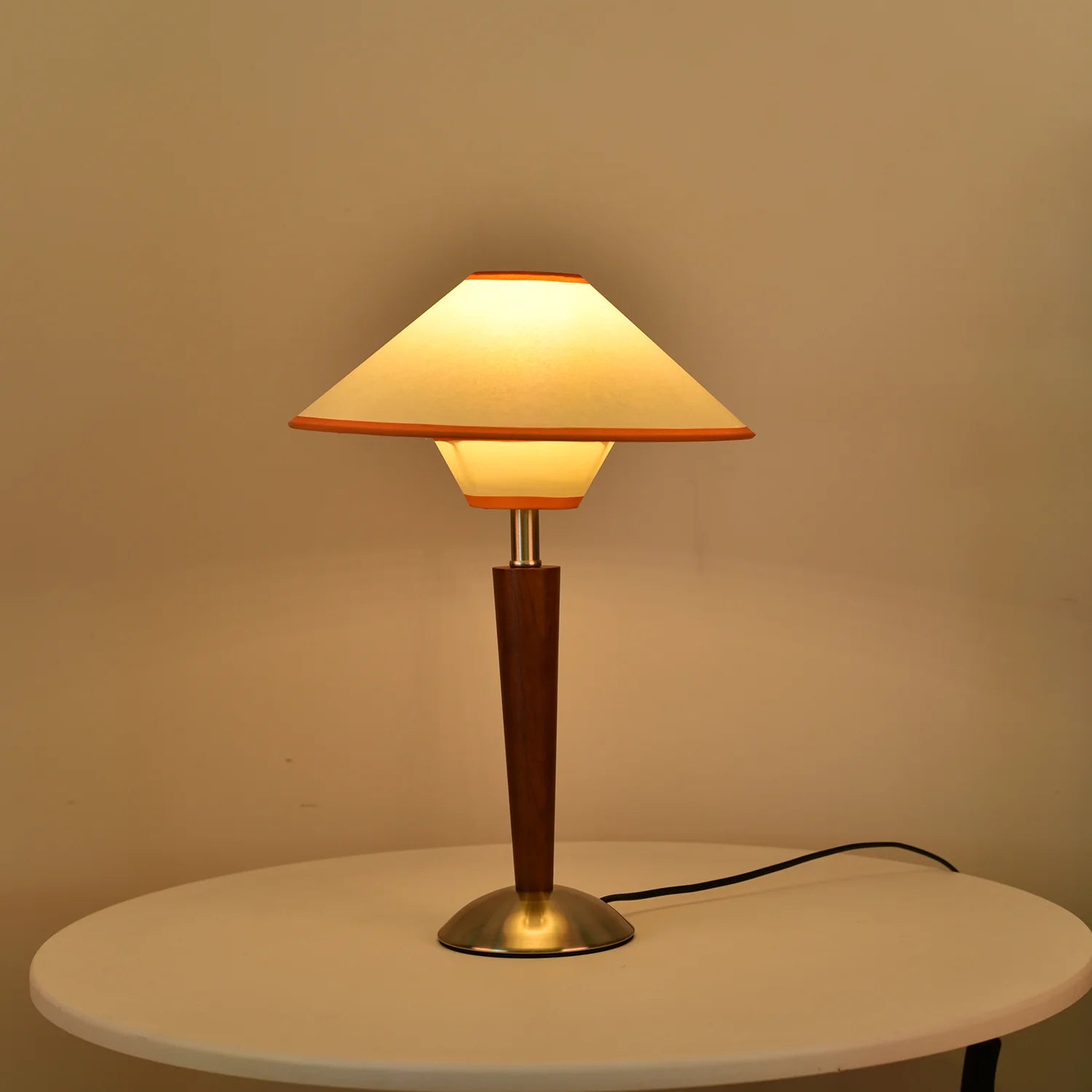 Lampe de table rétro en tissu géométrique