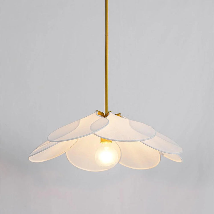 Stilfuldt blomsterdesign stof pendel lys