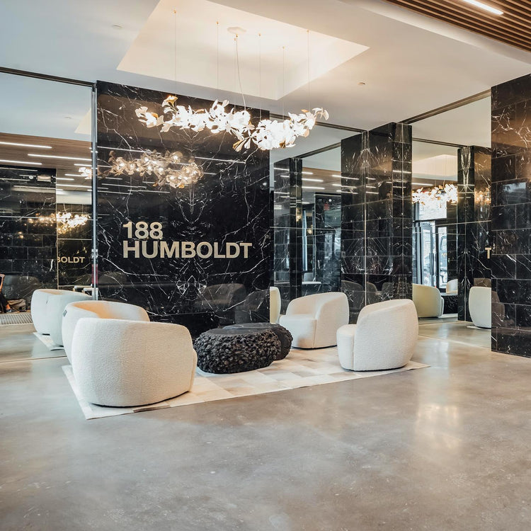 Stylish Petal-Glow Metal Chandelier