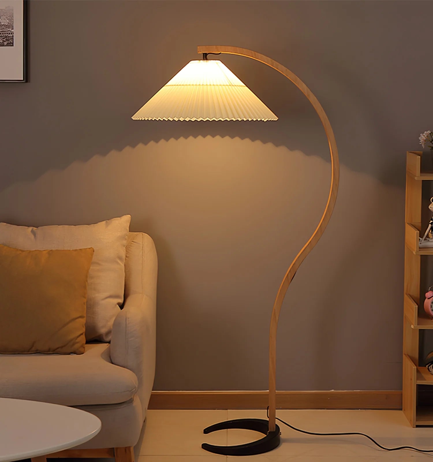Lampadaire rétro Scandic Arc en métal