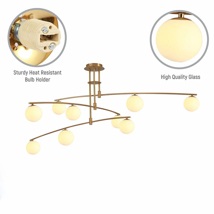 Stilfuld rund lysekrone i glas