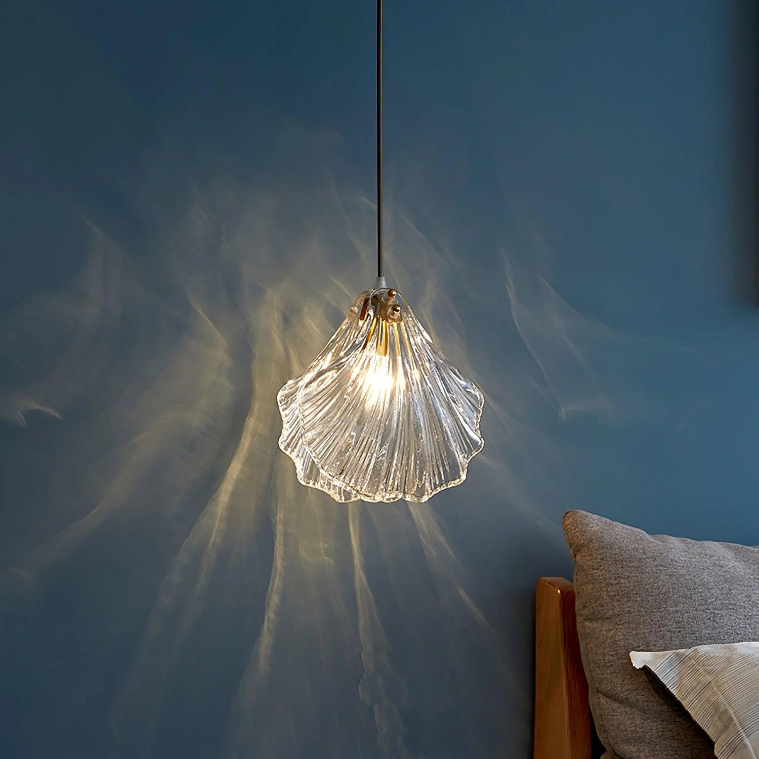 Lampe à suspension moderne en verre de coquille
