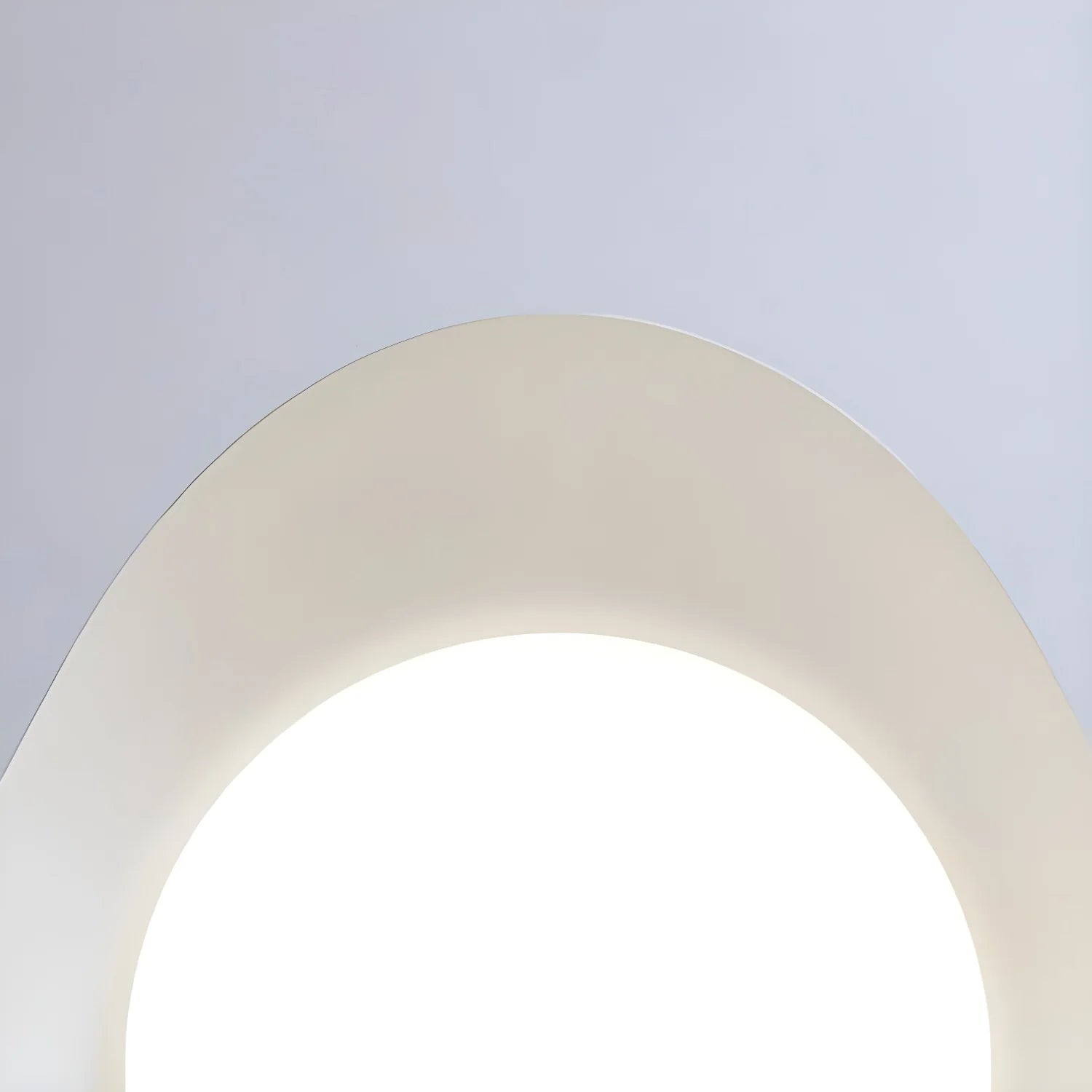 Lampada da soffitto a flusso tranquillo