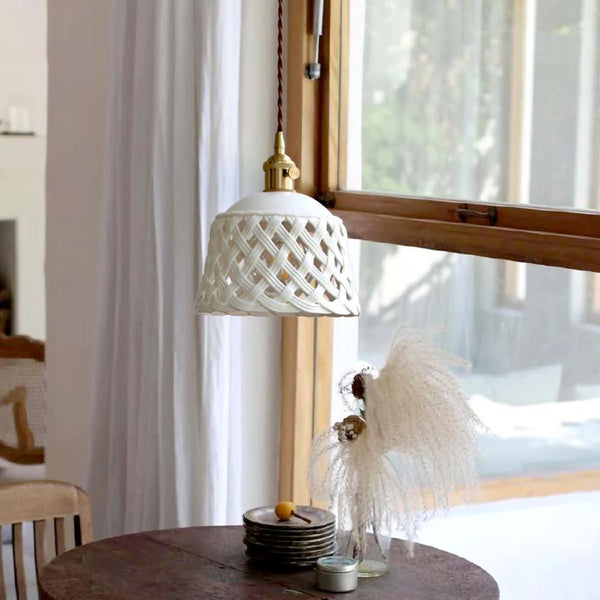 Lattice Glow Pendant Light