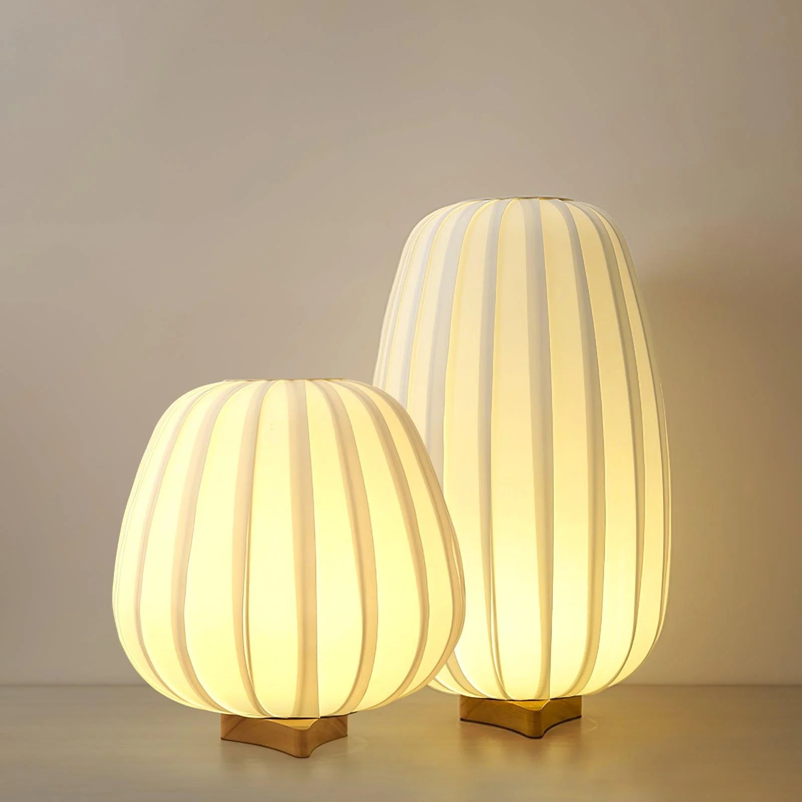 Classic Round Fabric Table Lamp