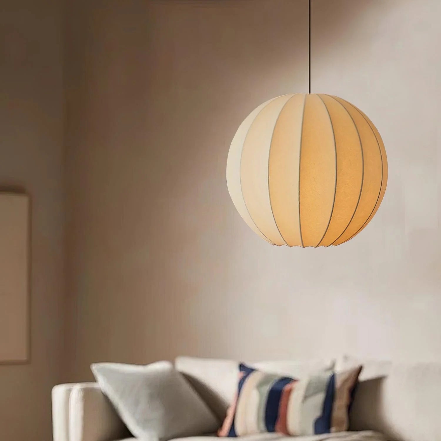 Lampada a sospensione in seta Aeris
