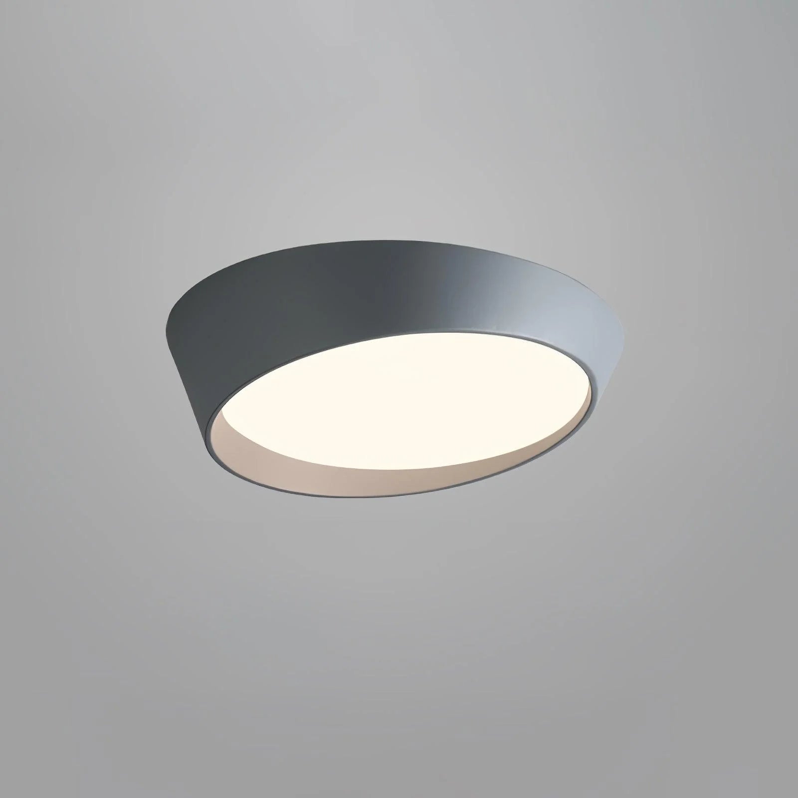 Lampada da soffitto in acero