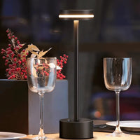 Moderne enkle soveværelse genopladelig berøringsbordlampe