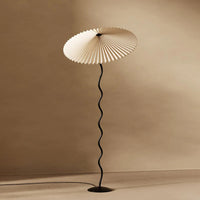 Serpentine -Leuchten -Stehlampe