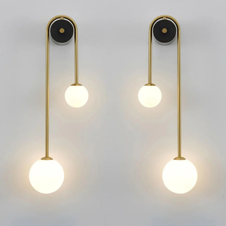 Stilfuld buet stang glas væglampe