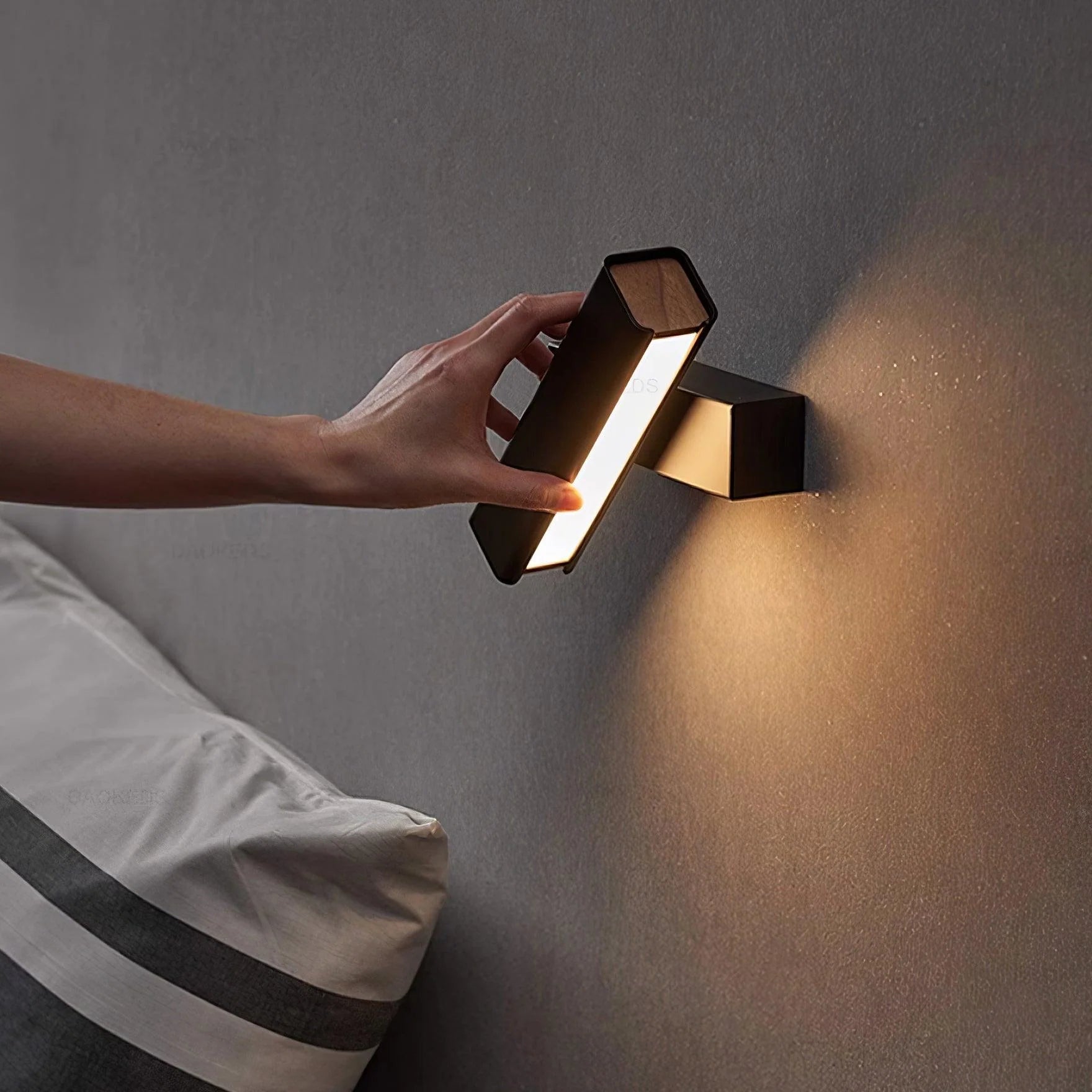 Applique murale LED rotative moderne