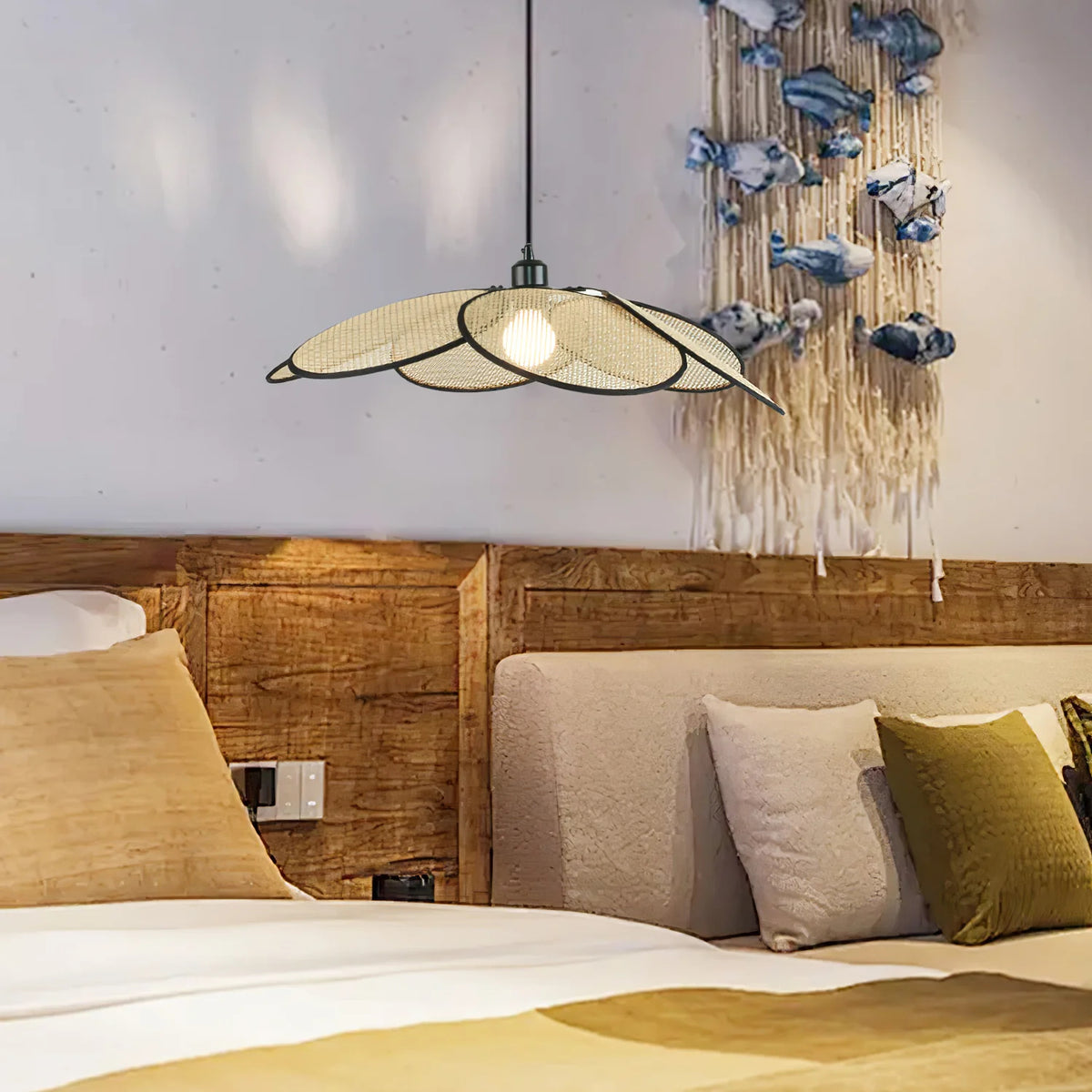 Rattan Bloom Pendant Light