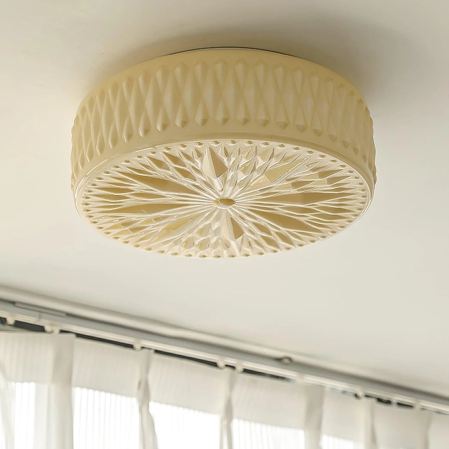 Constellation Round-Hewing Glass Ceiling Light