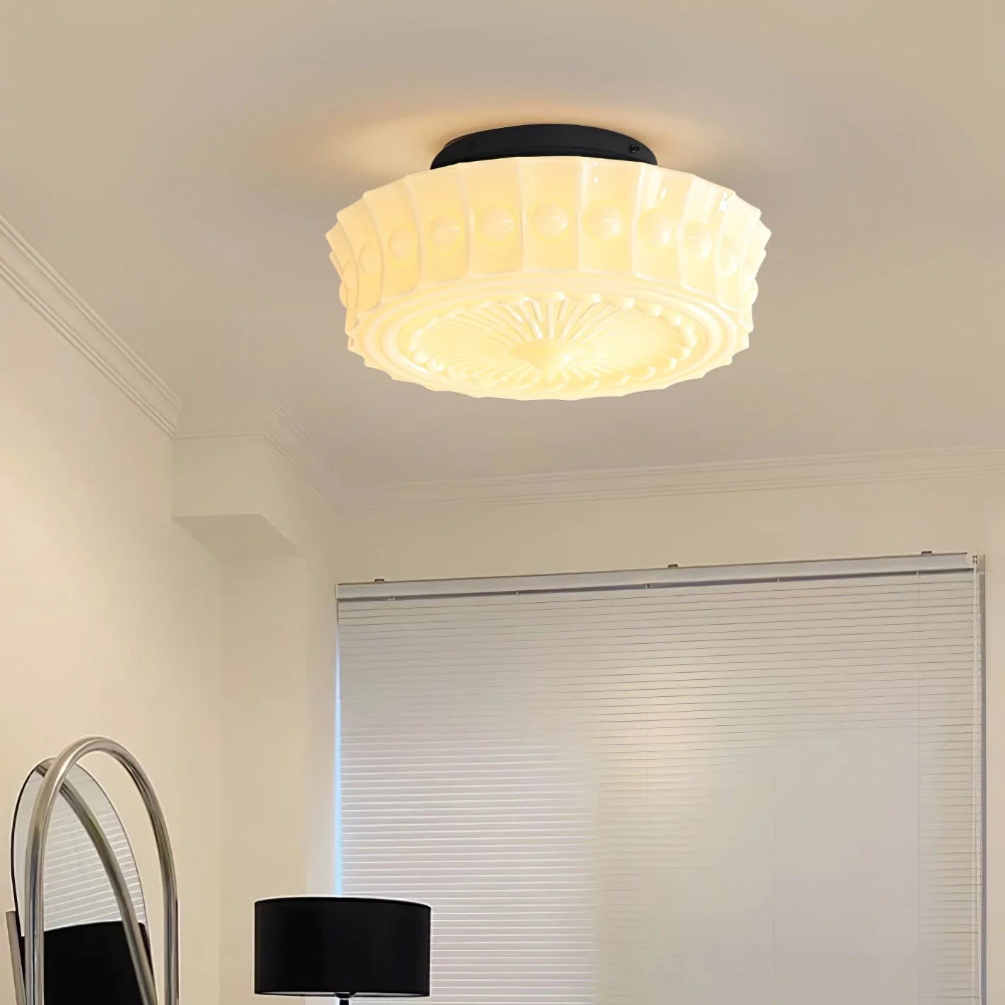 Lampada a sospensione classica rotonda bianca