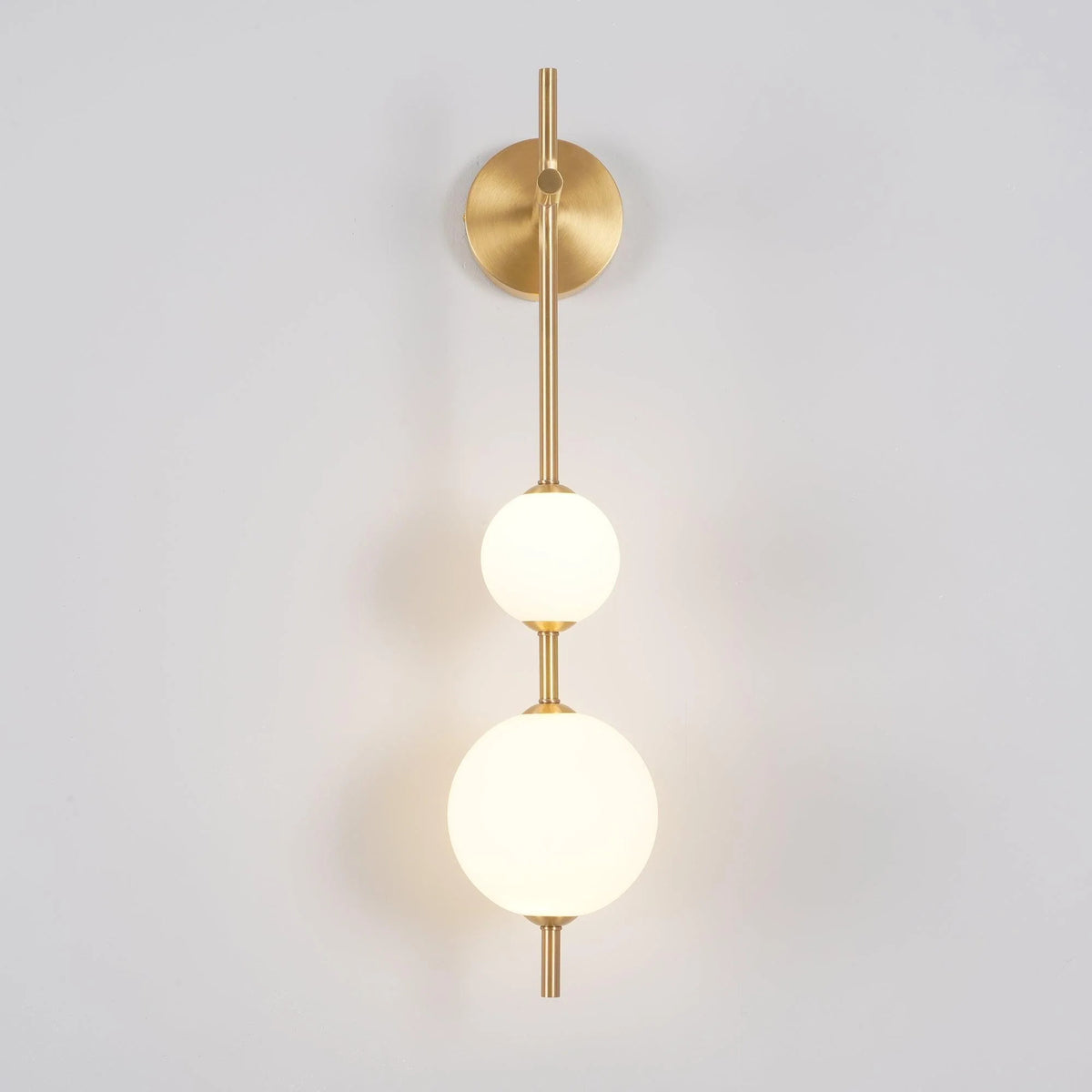 Vertiglow Globe Lamp