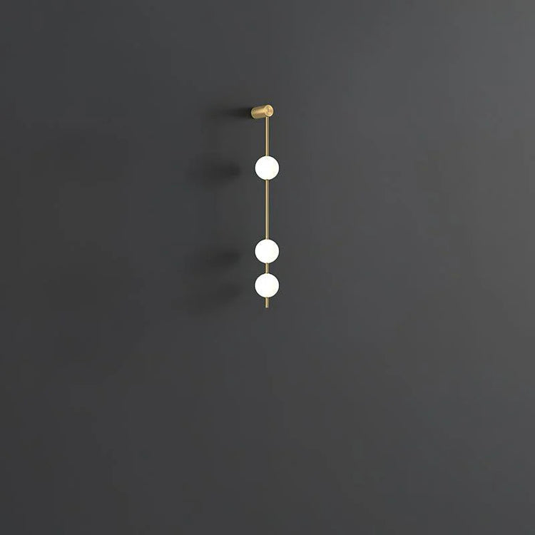 Raffineret Linea Orb messing væglampe