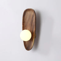 Solvi Wall Light