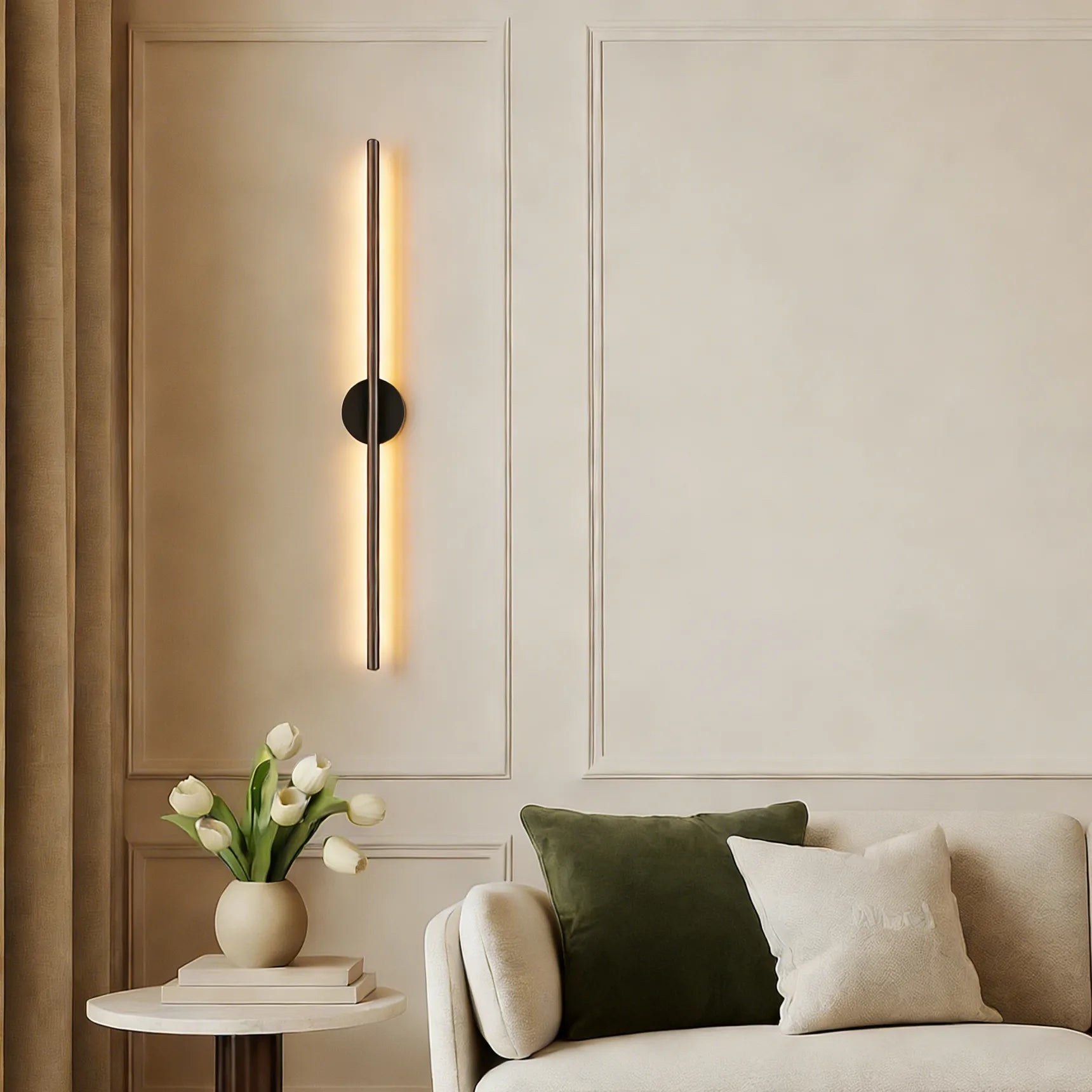 Applique murale élégante en métal SlimLine