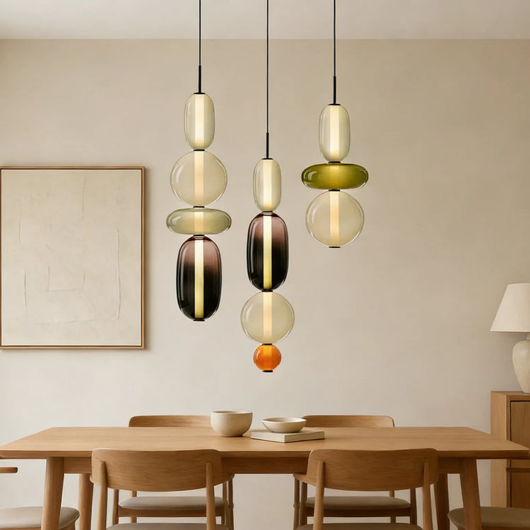 Elegant taklampa i kanderat glas