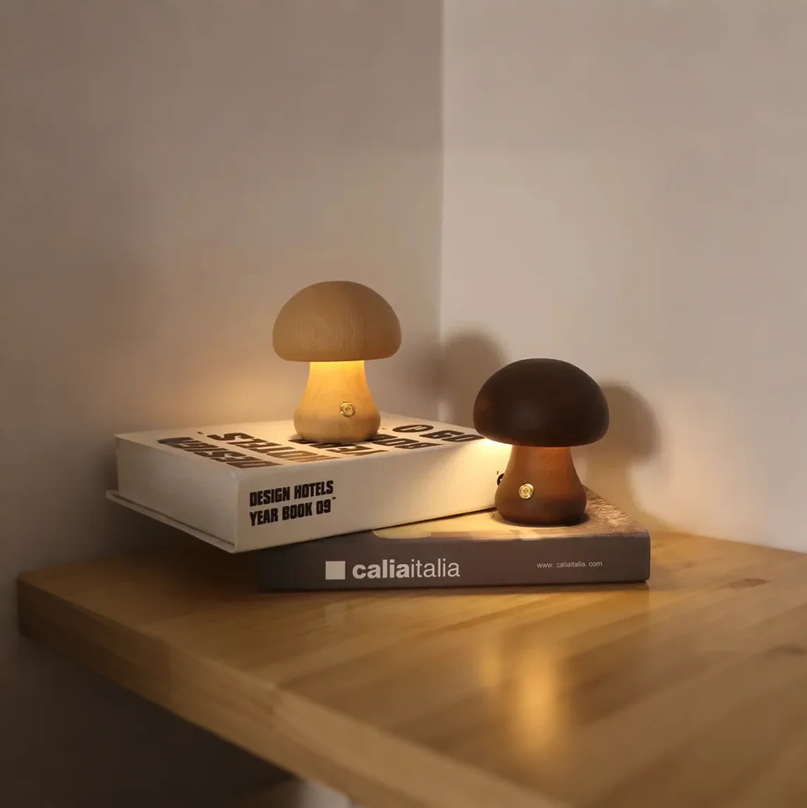 Veilleuse Champignon Mignon En Bois Vintage