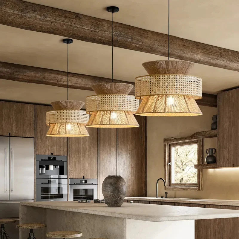 Lampada a sospensione moderna in rattan
