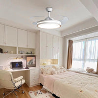 Hvid metal fjernbetjening loftsventilator med lys
