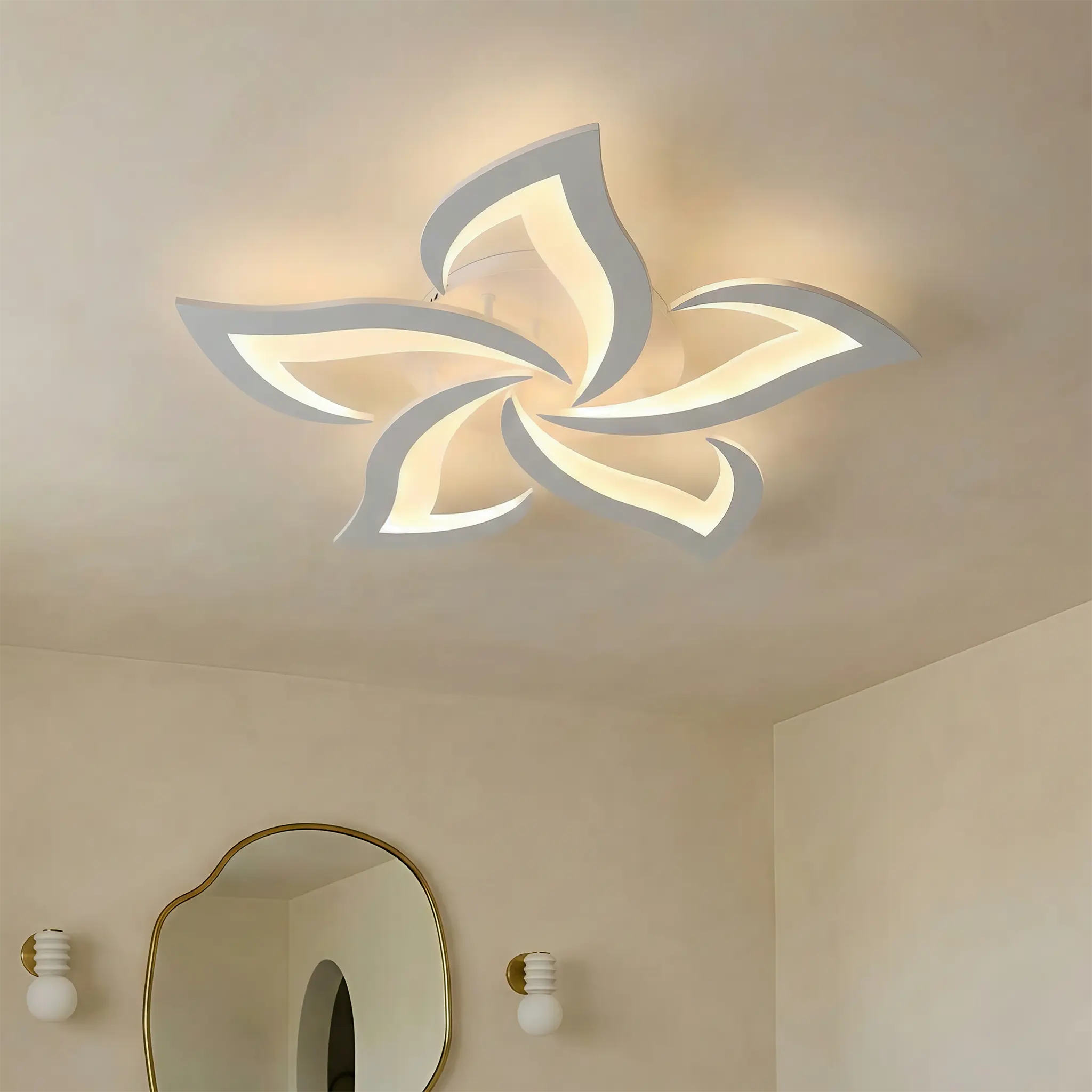 Modern Creative Flower Shape Ceiling Light