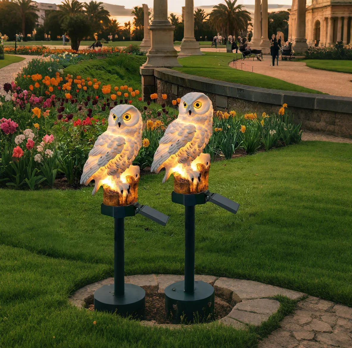 Lampe solaire créative en forme de hibou.
